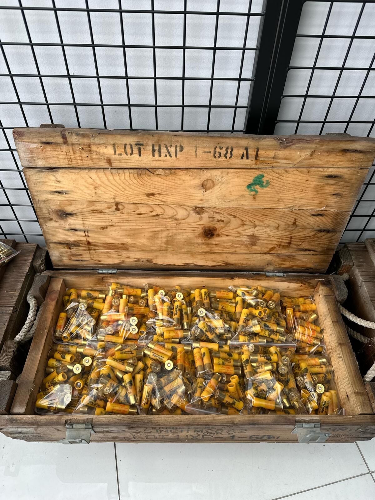 Ahşap Mühimmat Sandığı (Orijinal MKE Çıkışlı Roket Sandığı)