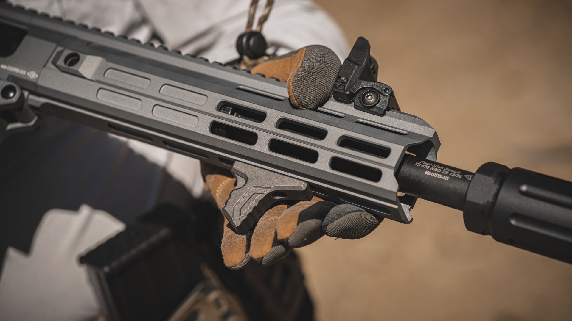 NSC 6013 Alüminyum Çift Açılı M-LOK Mini Handstop (Gen1-M)