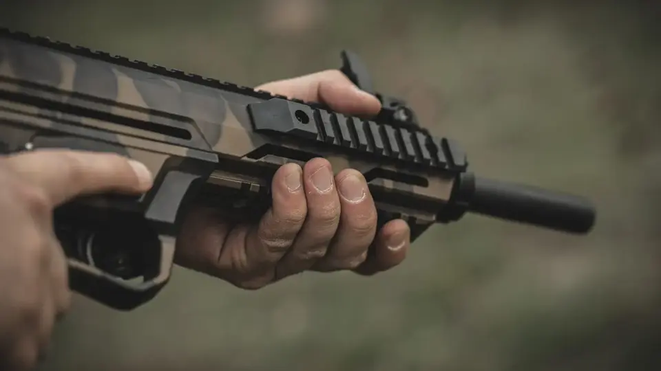 Final Arms FD-20 Kamuflaş Bullpup Av Tüfeği