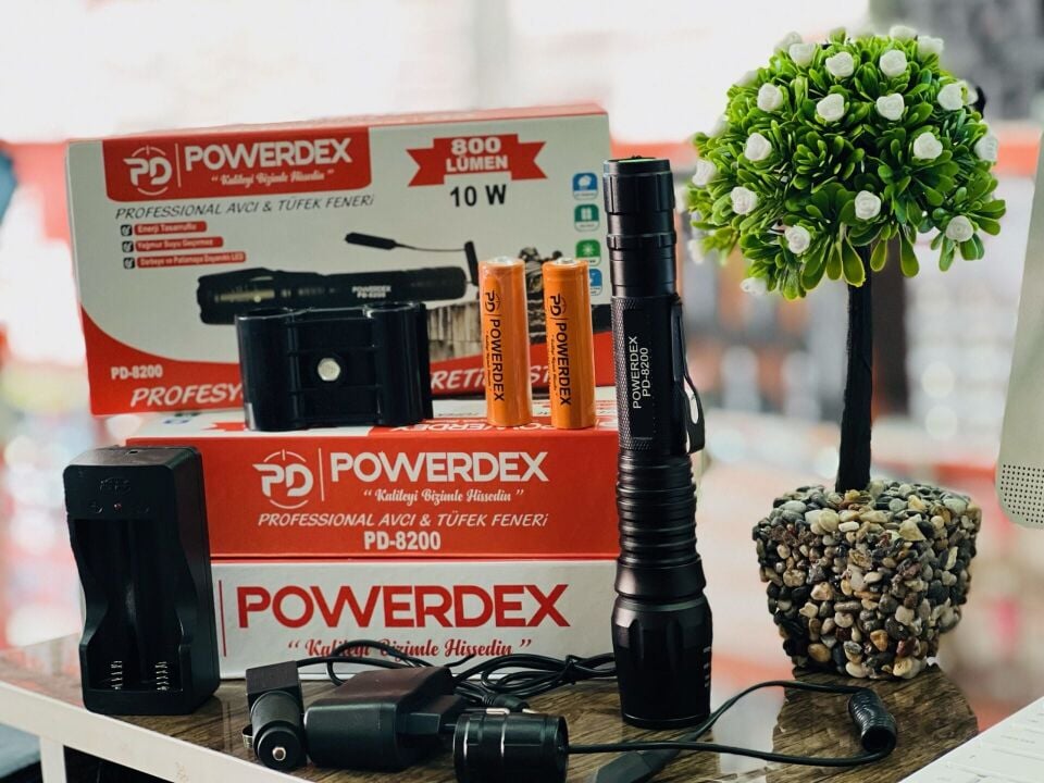 Powerdex PD-8200 Şarj Edilebilir Profesyonel Avcı ve Tüfek Feneri